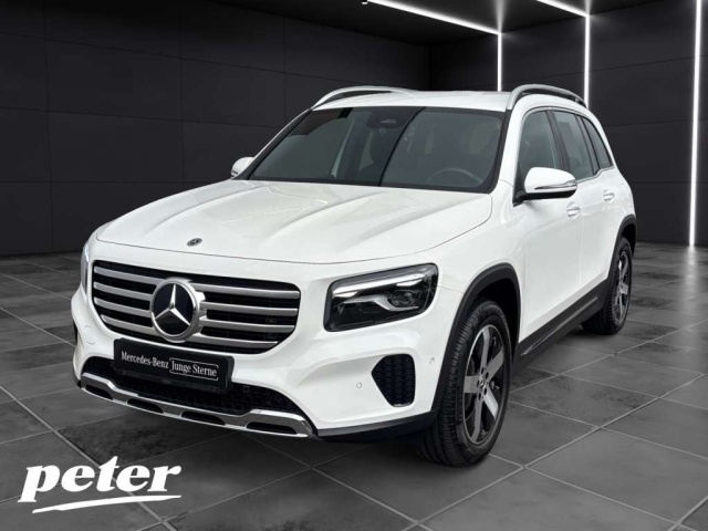 Mercedes-Benz GLB 220
