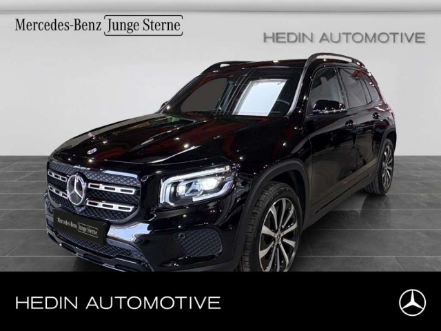 Mercedes-Benz GLB 220