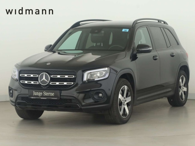 Mercedes-Benz GLB 220