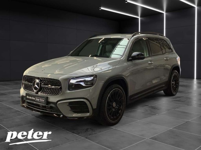 Mercedes-Benz GLB 220