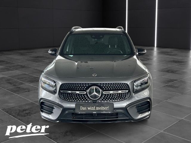 Mercedes-Benz GLB 220