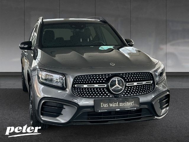 Mercedes-Benz GLB 220