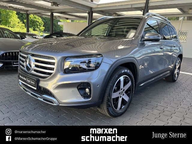 Mercedes-Benz GLB 220