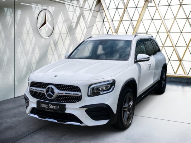 Mercedes-Benz GLB 220