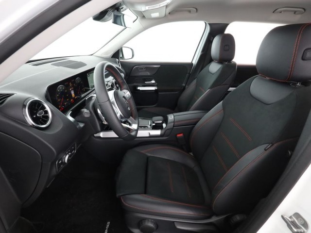Mercedes-Benz GLB 250