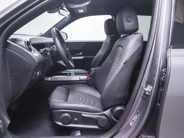 Mercedes-Benz GLB 250