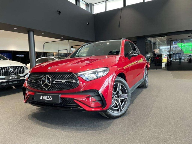Mercedes-Benz GLC 220