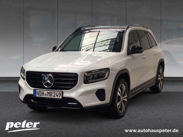 Mercedes-Benz GLB 220