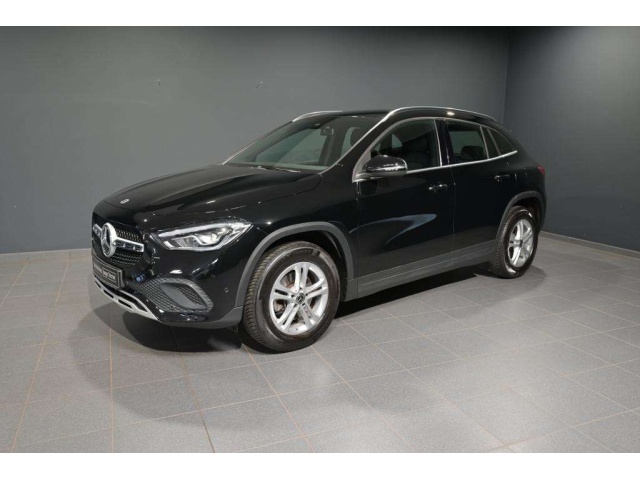 Mercedes-Benz GLA 180