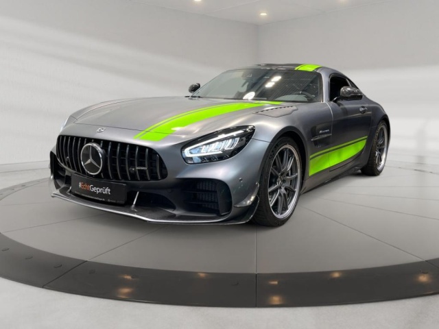 Mercedes-Benz GT R PRO AMG