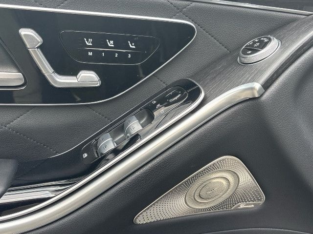Mercedes-Benz S 400