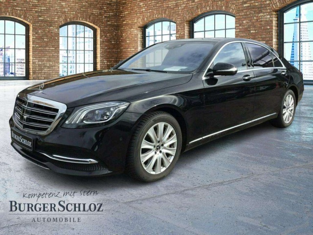 Mercedes-Benz S 560