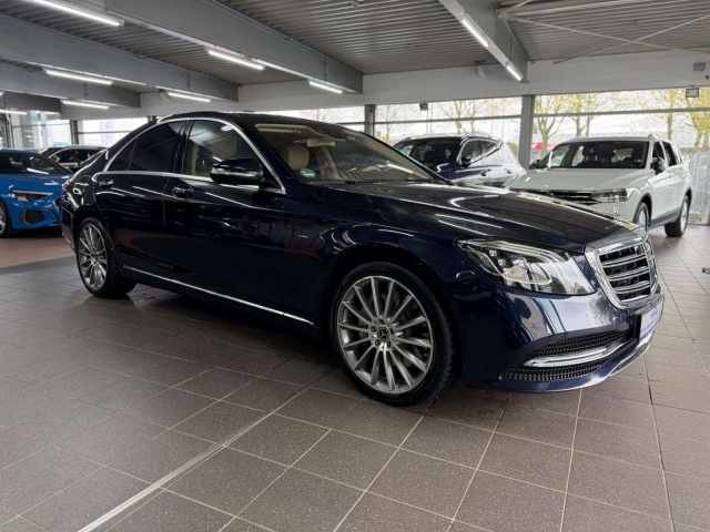 Mercedes-Benz S 560