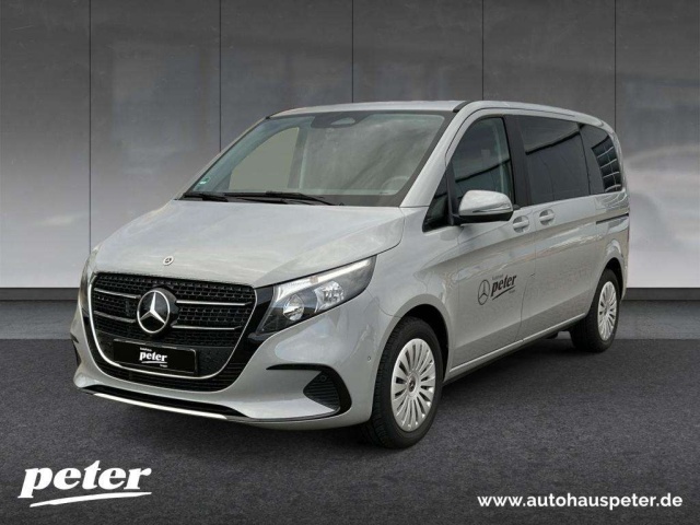 Mercedes-Benz V 220