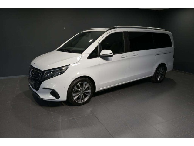 Mercedes-Benz V 220