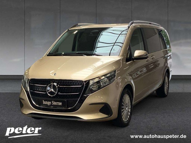 Mercedes-Benz V 220