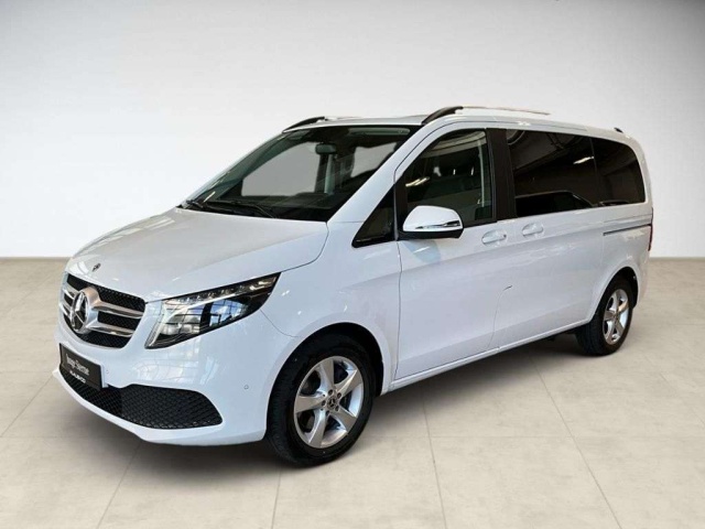 Mercedes-Benz V 220
