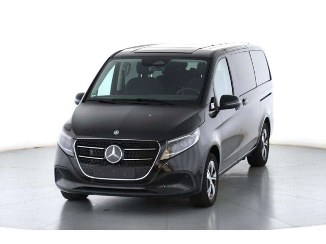 Mercedes-Benz V 220