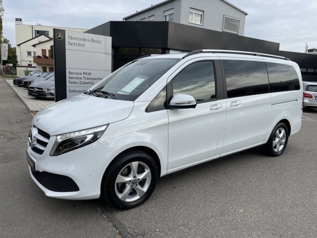 Mercedes-Benz V 220