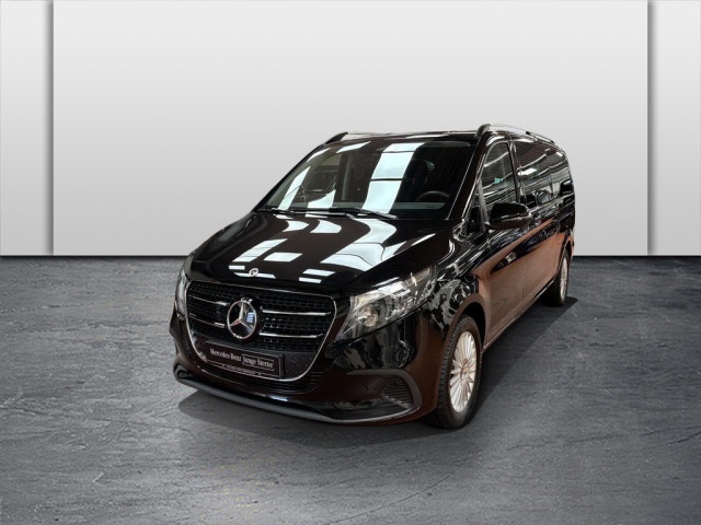 Mercedes-Benz V 220