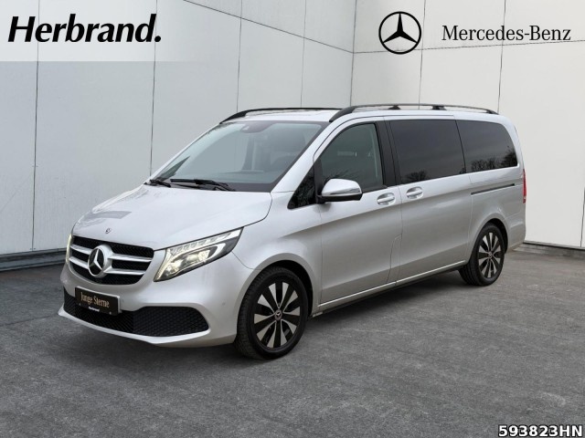 Mercedes-Benz V 220