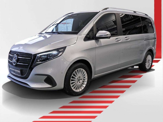 Mercedes-Benz V 220