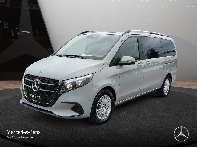 Mercedes-Benz V 220