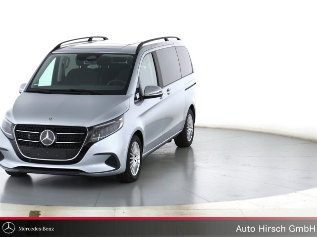 Mercedes-Benz V 220