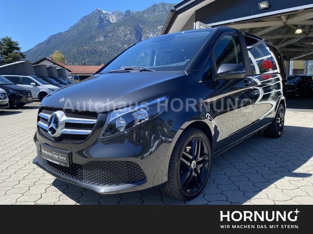 Mercedes-Benz V 220