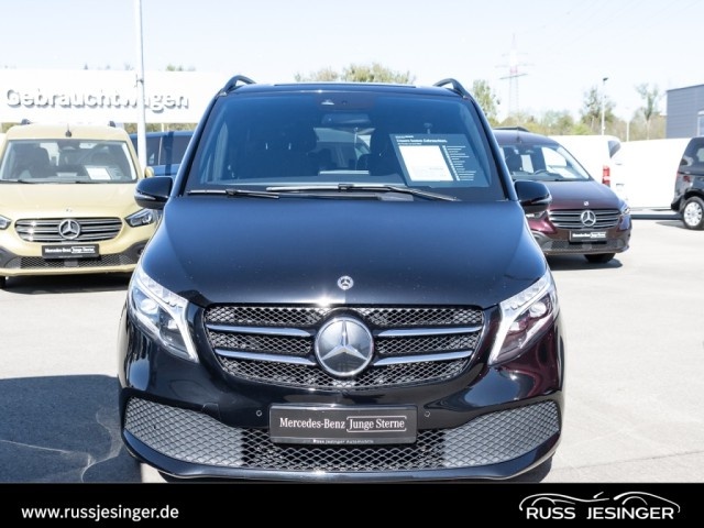 Mercedes-Benz V 220