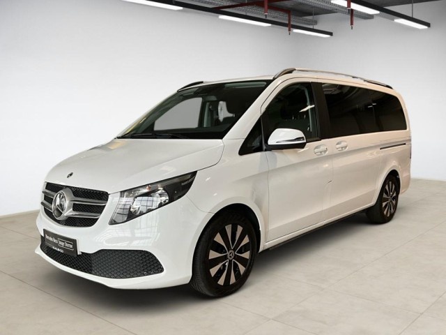 Mercedes-Benz V 220
