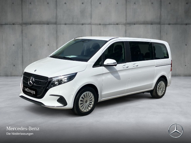 Mercedes-Benz V 220