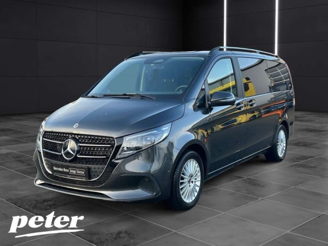 Mercedes-Benz V 220