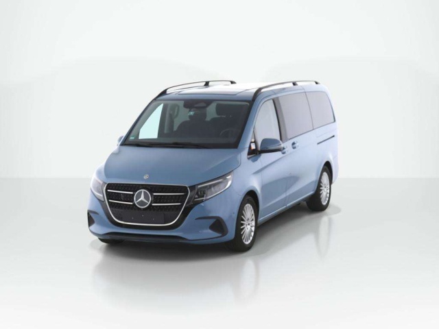 Mercedes-Benz V 220