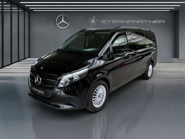 Mercedes-Benz V 220