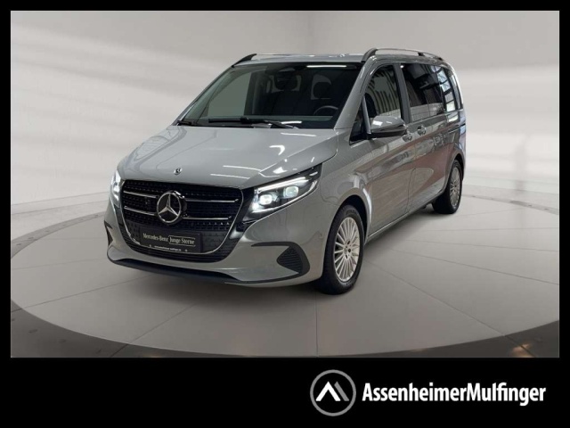 Mercedes-Benz V 220