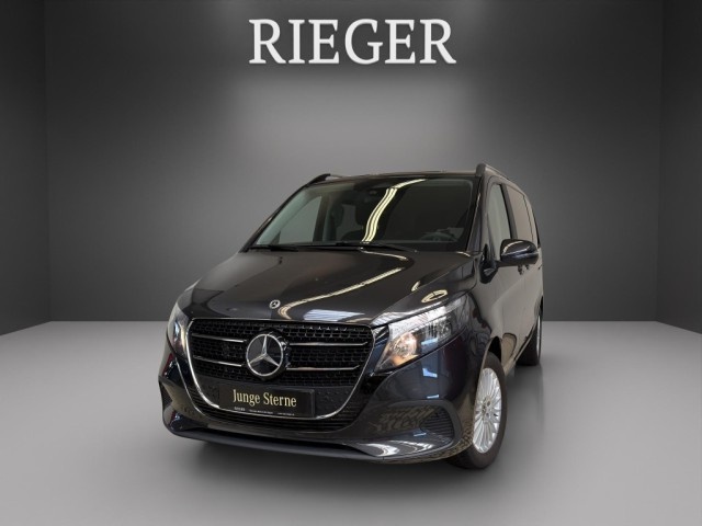 Mercedes-Benz V 220