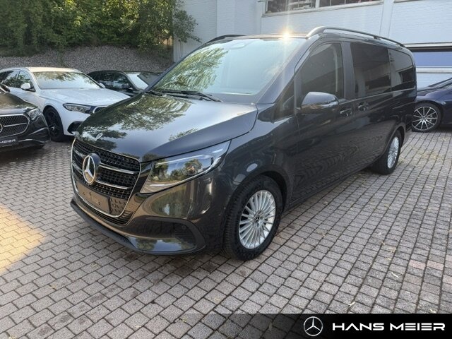 Mercedes-Benz V 220