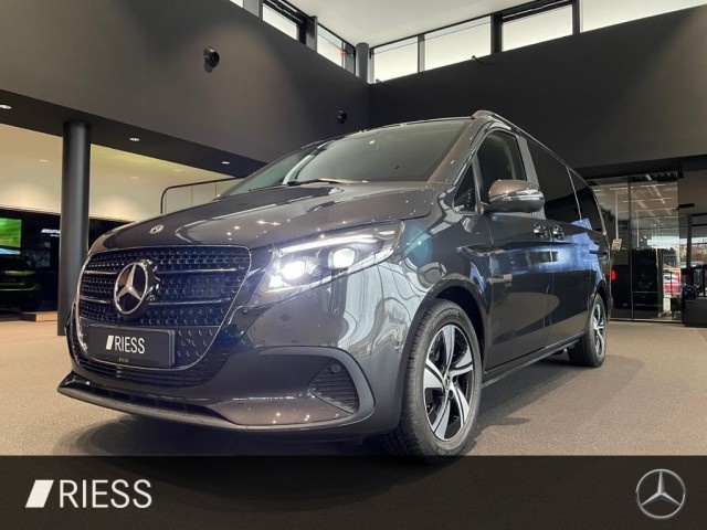 Mercedes-Benz V 220