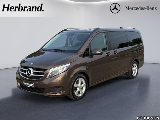 Mercedes-Benz V 220