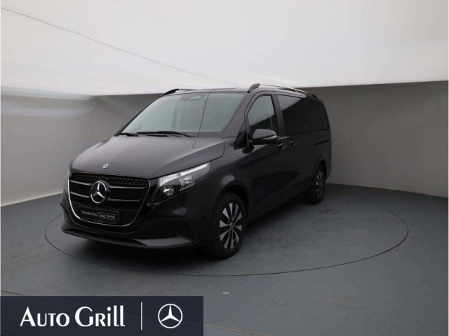 Mercedes-Benz V 220