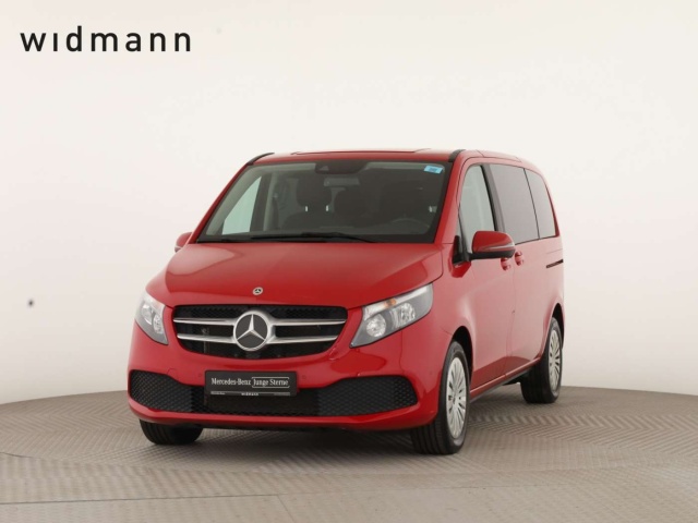 Mercedes-Benz V 220