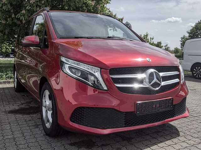 Mercedes-Benz V 250