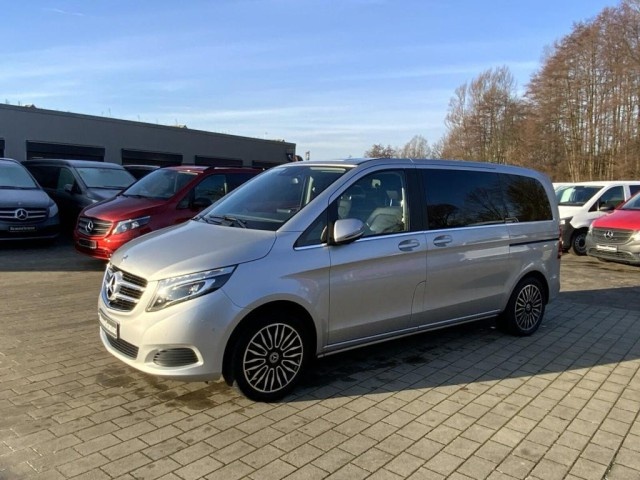 Mercedes-Benz V 250