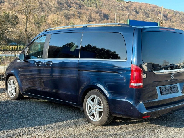 Mercedes-Benz V 250