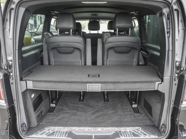 Mercedes-Benz V 250