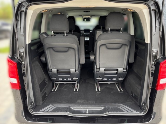 Mercedes-Benz V 250