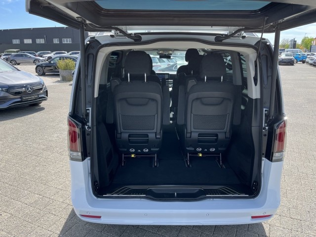 Mercedes-Benz V 250
