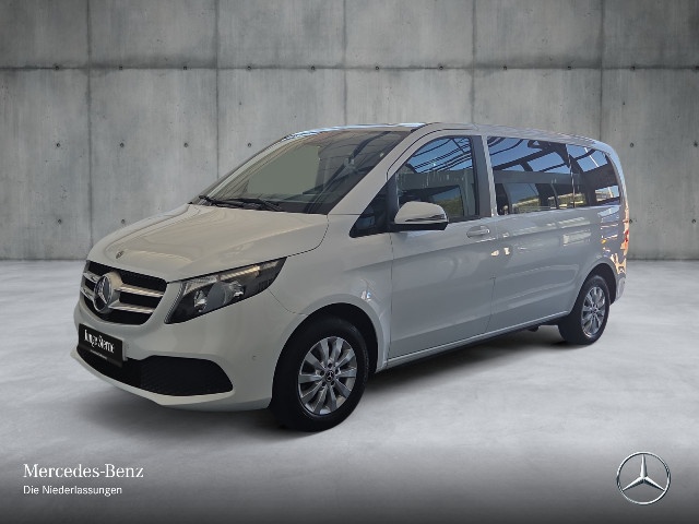Mercedes-Benz V 220