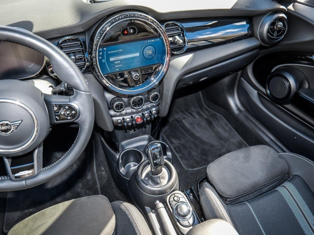 MINI Cooper Cabrio